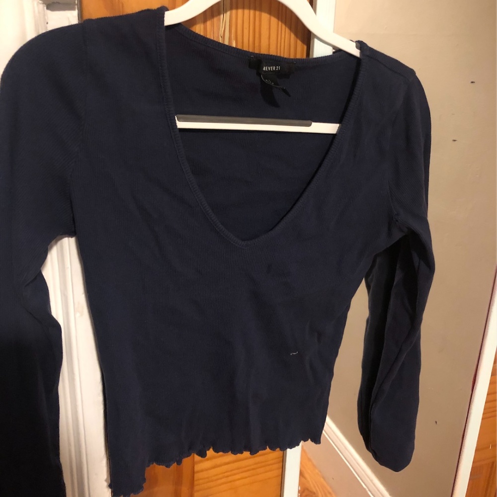 Blue v-neck long sleeve top